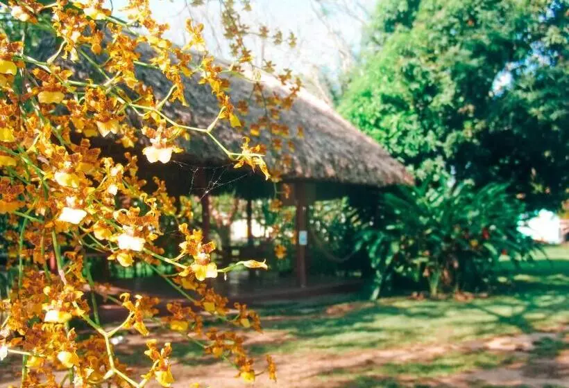 Retkeilymaja Mana Kai Camping & Cabins