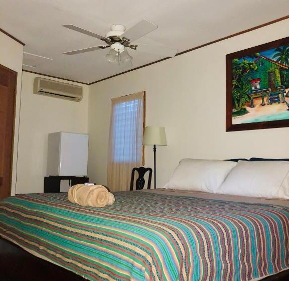 Hostel Mana Kai Camping & Cabins