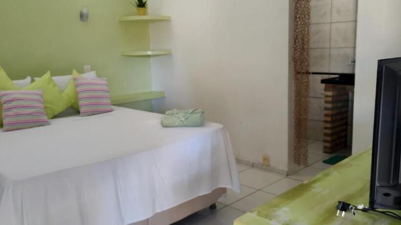 הוסטל Pousada La Luna