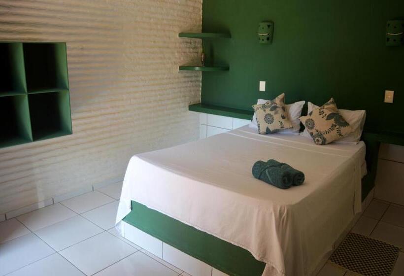 הוסטל Pousada La Luna