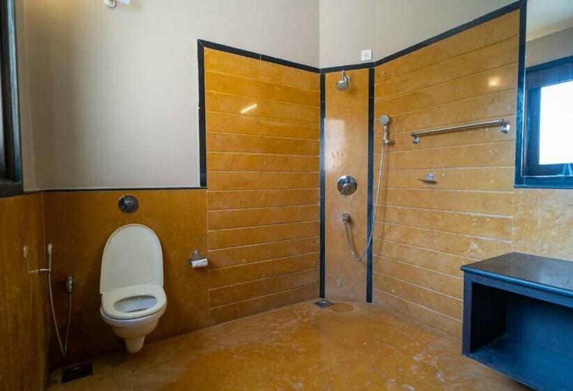 Aveeno Villas & Resort Calangute, Saligaon