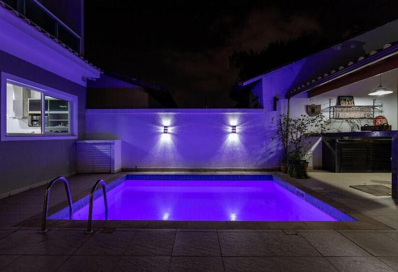 Casa Incrível Com 04 Suítes   5 Min De Itacoatiara