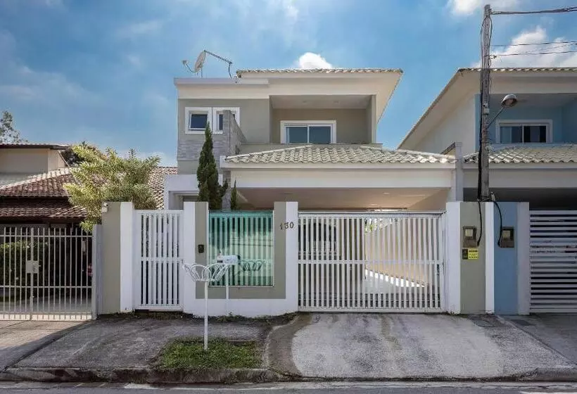 Casa Incrível Com 04 Suítes   5 Min De Itacoatiara