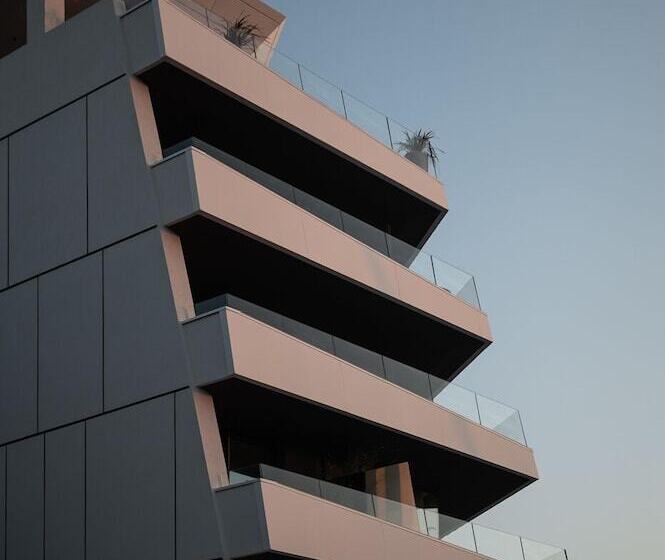 בית מלון כפרי Laguna Faro Suites   Adults Only & Free Beach