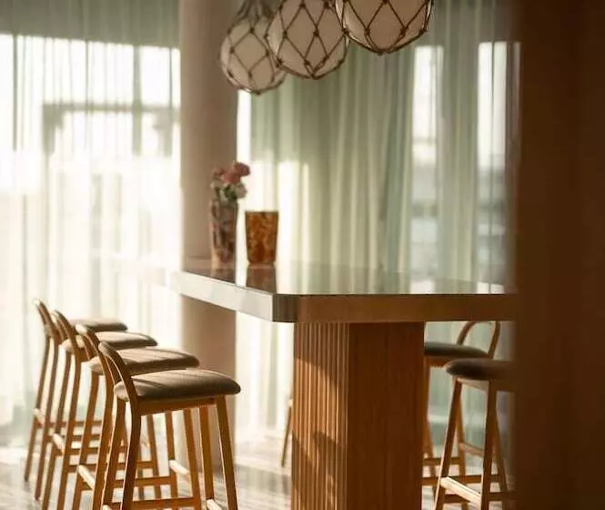 ホテル Laguna Faro Suites   Adults Only & Free Beach