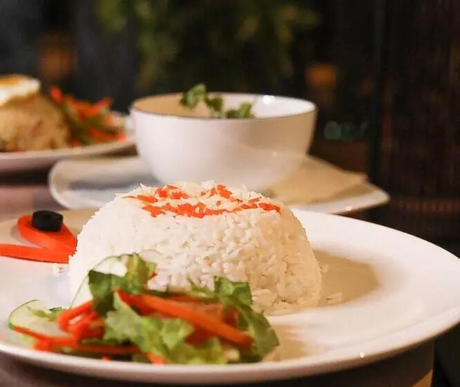 پانسیون Acacia Beach