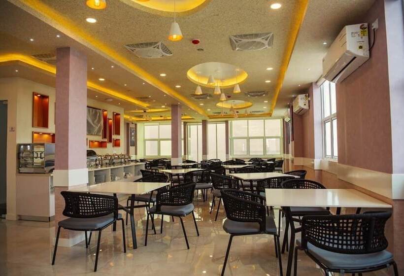 پانسیون Acacia Beach