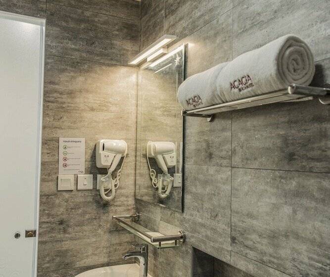 پانسیون Acacia Beach