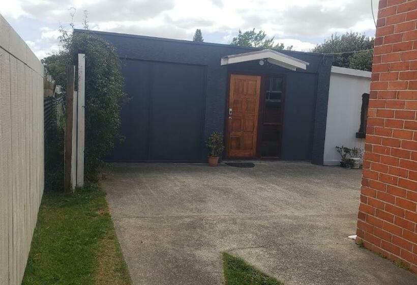 펜션 Terracotta Cottage