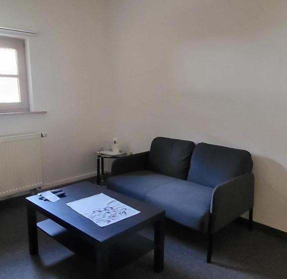 Hotell Gasthaus Staufenbrücke