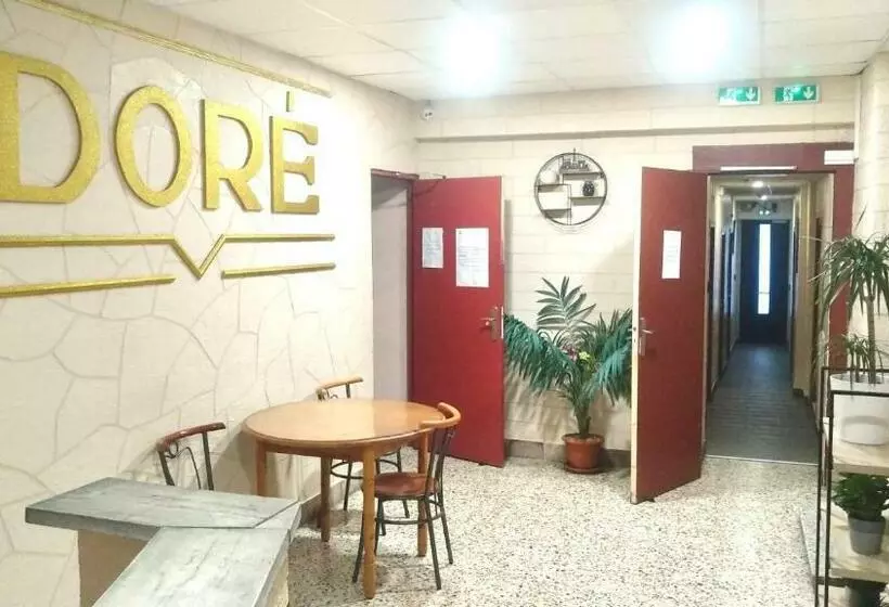 Hotel Hôtel Doré
