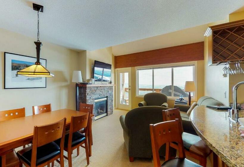 Hotel Trappers Crossing 28