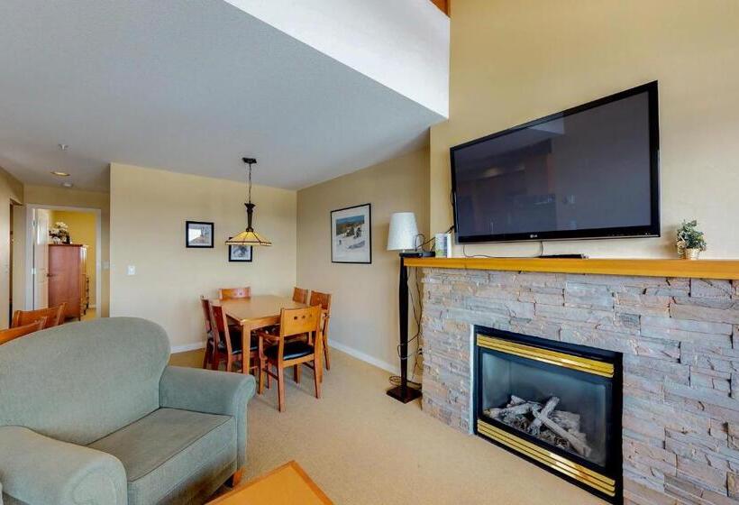 Hotel Trappers Crossing 28