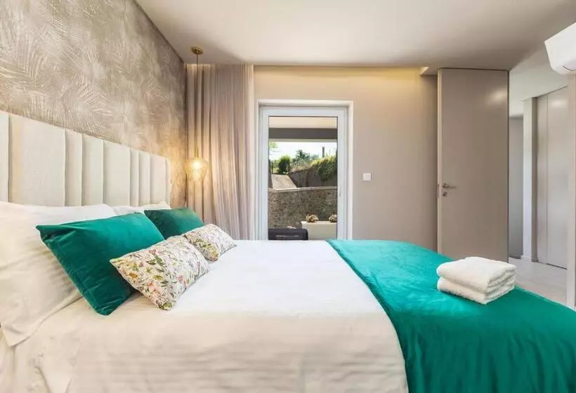 O Cervo Charm House