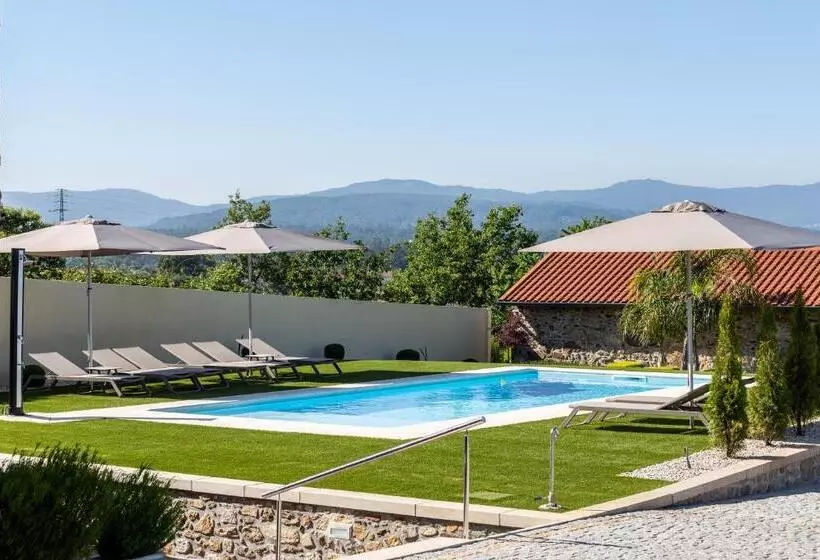 O Cervo Charm House