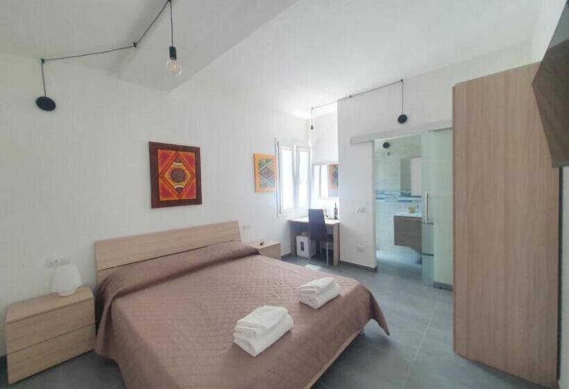 פנסיון Sardiniarooms Tortolì Old Town