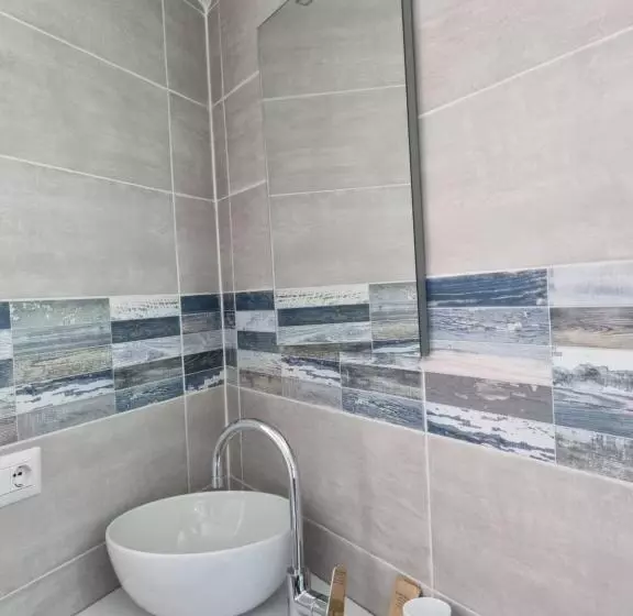 ペンション Sardiniarooms Tortolì Old Town