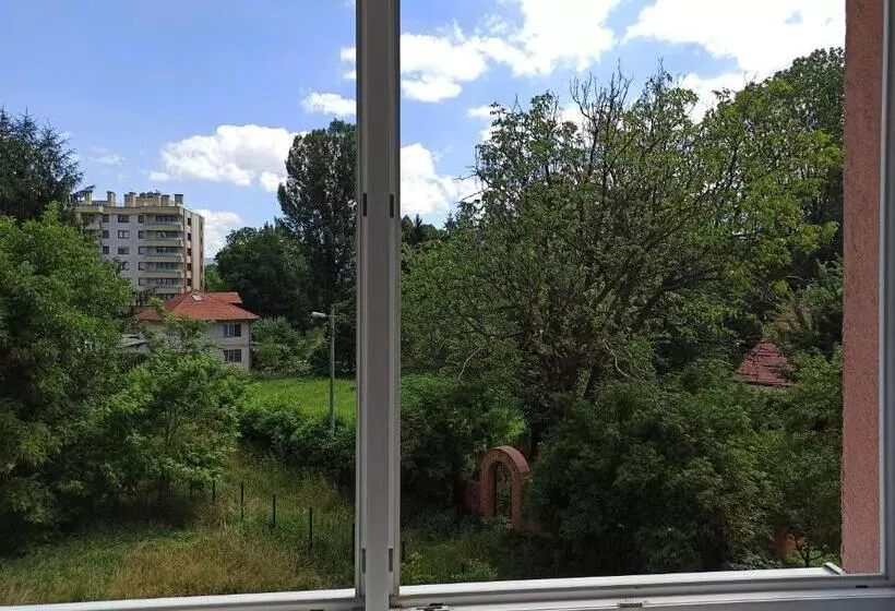 2h Apartment