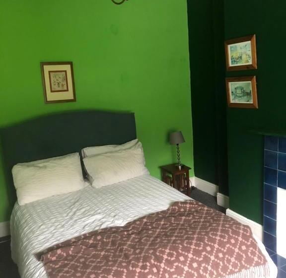 تختخواب و صبحانه The Victorian House