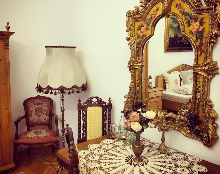 پانسیون Casa Rosca