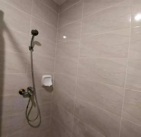 Anias@amani Grand Residences Near Airport