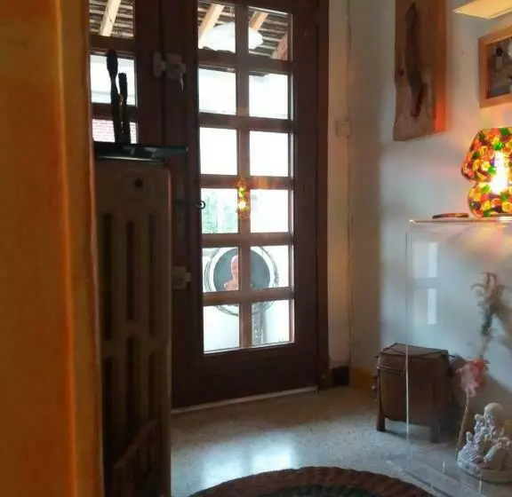 Aamiaismajoitus (B&B) Campagn Arts