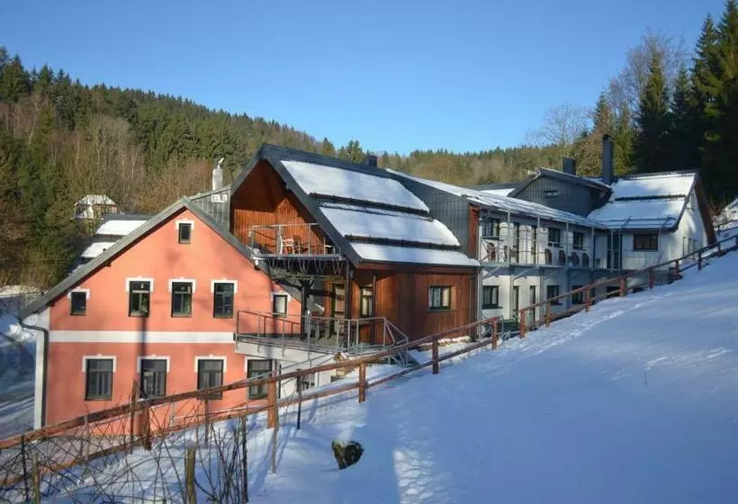 Majatalo Penzion Lazy Daisy