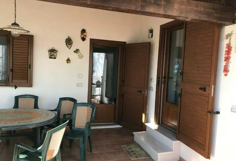 Majatalo Scuderie Del Cavaliere Delle Gravine