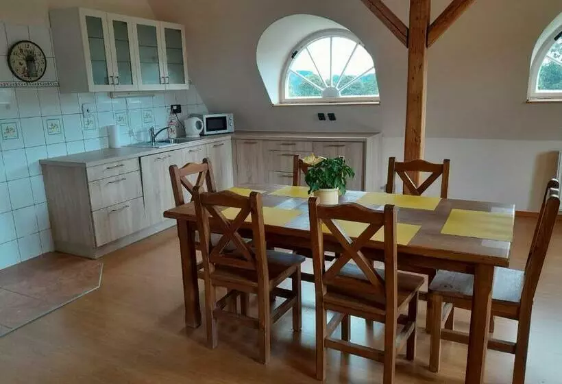 Majatalo Vila Křenov