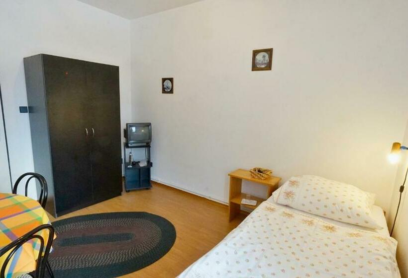 פנסיון Vila Křenov