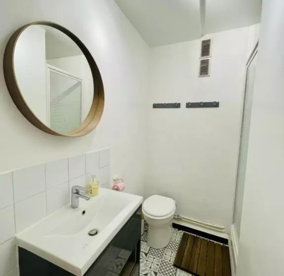 75m With Balcony Near The Slopes!