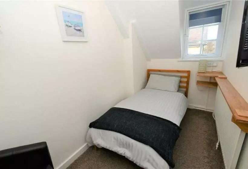 ベッドアンドブレックファースト Seaways Cottage Hoylake