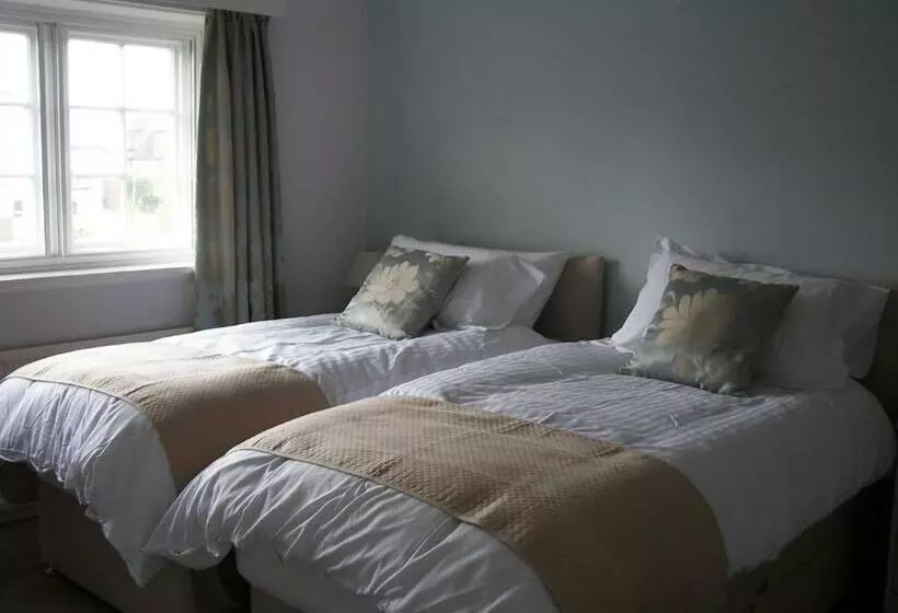 ベッドアンドブレックファースト Seaways Cottage Hoylake