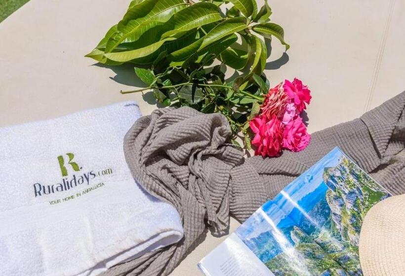 Casa El Mirador De Isabel Vélez Málaga By Ruralidays