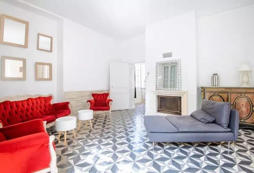 Castle Life At Saint Benoît La Forêt