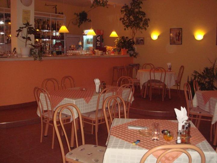 Family Hotel Central