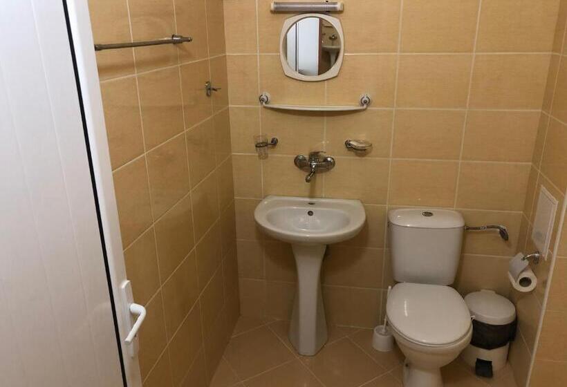 Family Hotel Central