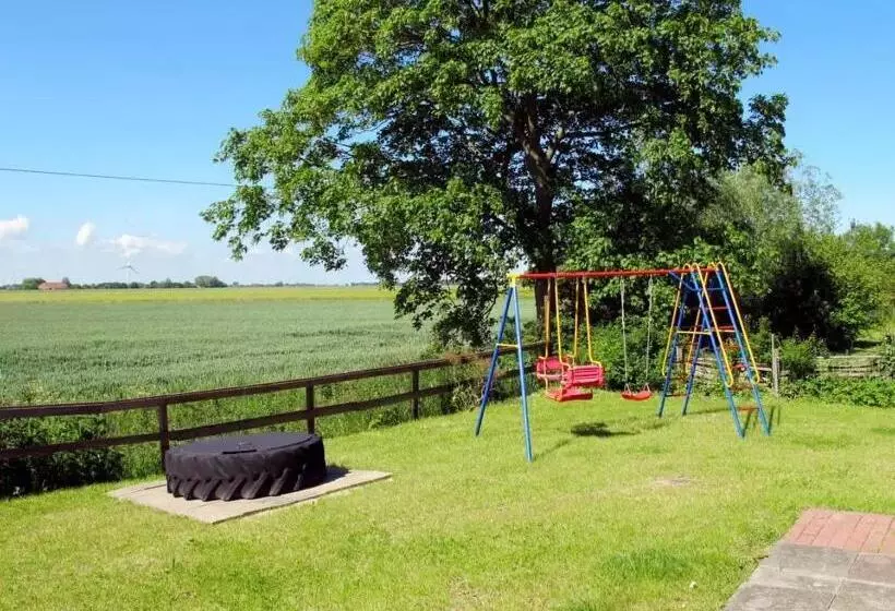 Ferienhaus  Alte Grundschule Berdum