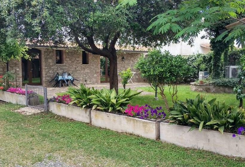 هتل Agriturismo L Albatro