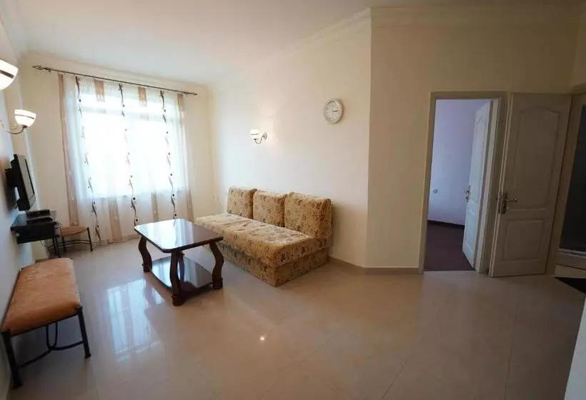 Maria Resort