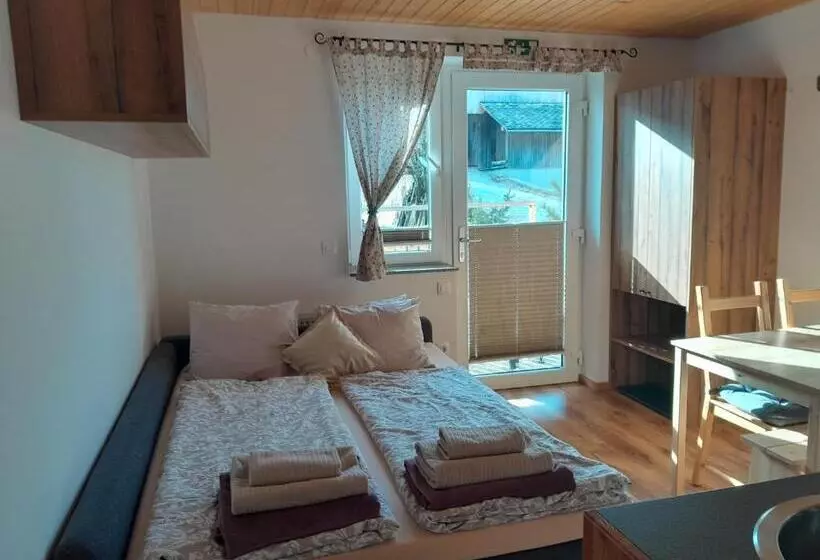 Turistična Kmetija Marovt