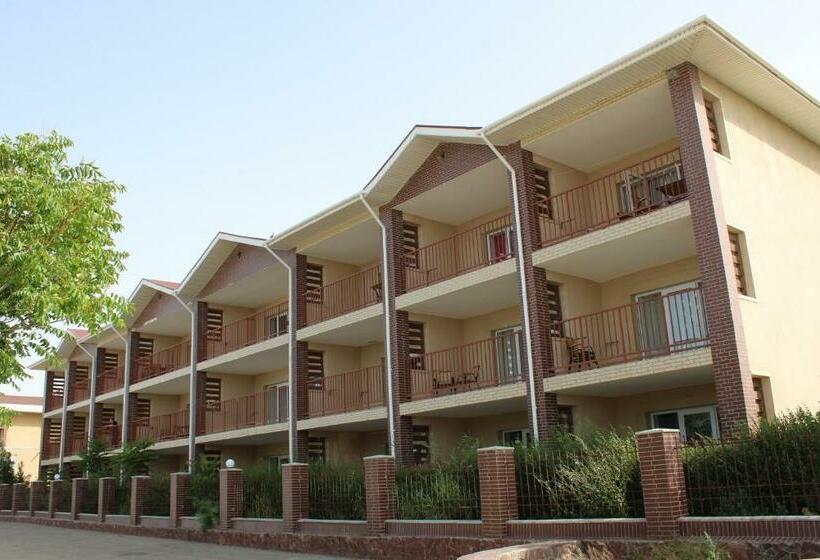 مُتل Guest House Dostar   жағажай үй достар