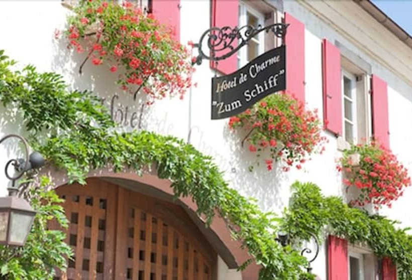 هتل De Charme Zum Schiff