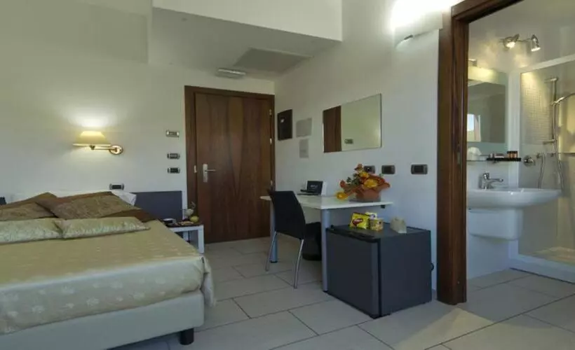 ホテル La Locanda