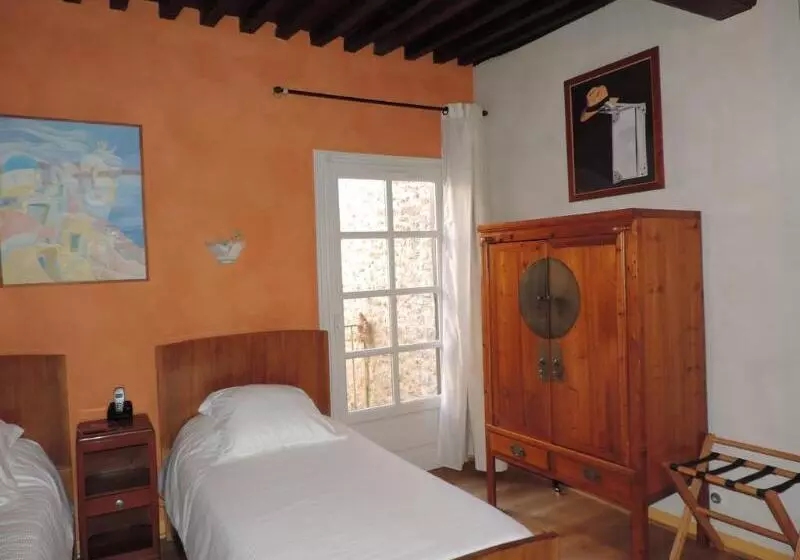 ホテル La Maison Des Consuls