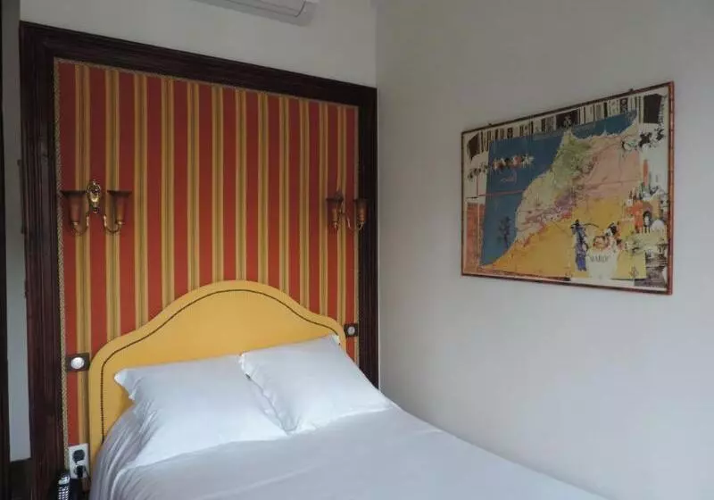 ホテル La Maison Des Consuls