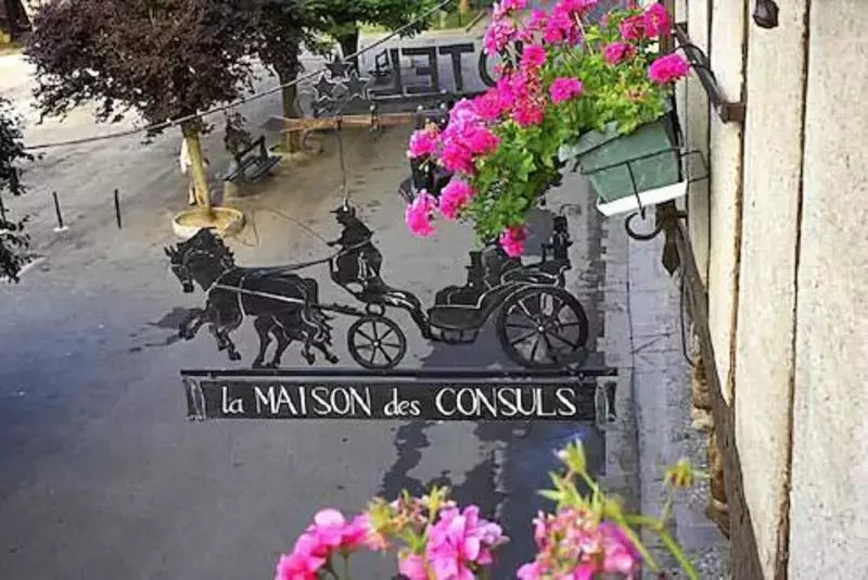 ホテル La Maison Des Consuls