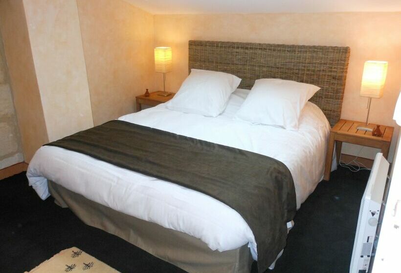 호텔 Les Logis Du Roy