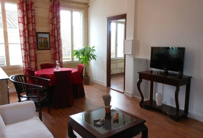 호텔 Les Logis Du Roy