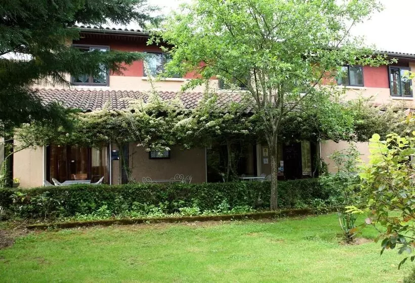 Отель Relais De Frejeroques